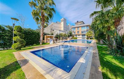 Suadiye Teknik Yapı Sahil Sitesi'nde Lüks Eşyalı Kiralık Daire