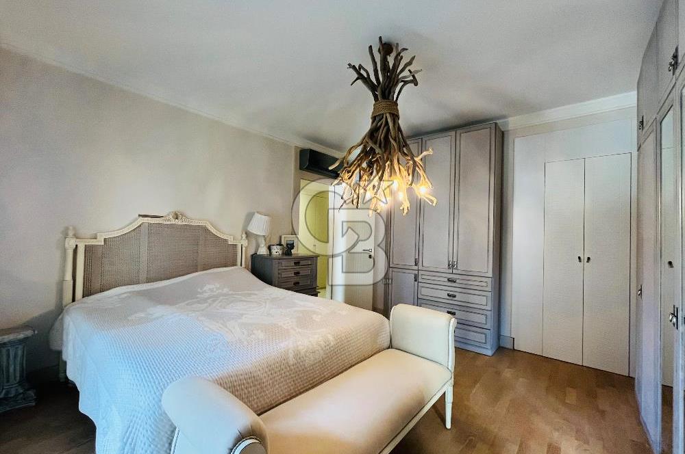 Suadiye Teknik Yapı Sahil Sitesi'nde Lüks Eşyalı Kiralık Daire