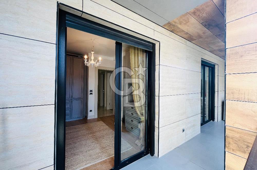 Suadiye Teknik Yapı Sahil Sitesi'nde Lüks Eşyalı Kiralık Daire