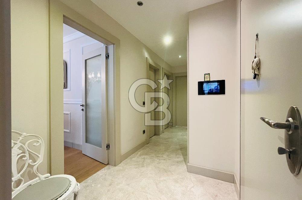 Suadiye Teknik Yapı Sahil Sitesi'nde Lüks Eşyalı Kiralık Daire