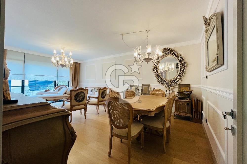 Suadiye Teknik Yapı Sahil Sitesi'nde Lüks Eşyalı Kiralık Daire