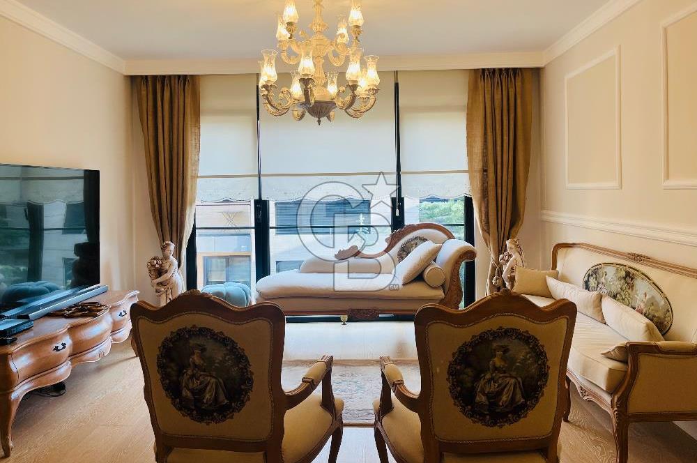 Suadiye Teknik Yapı Sahil Sitesi'nde Lüks Eşyalı Kiralık Daire