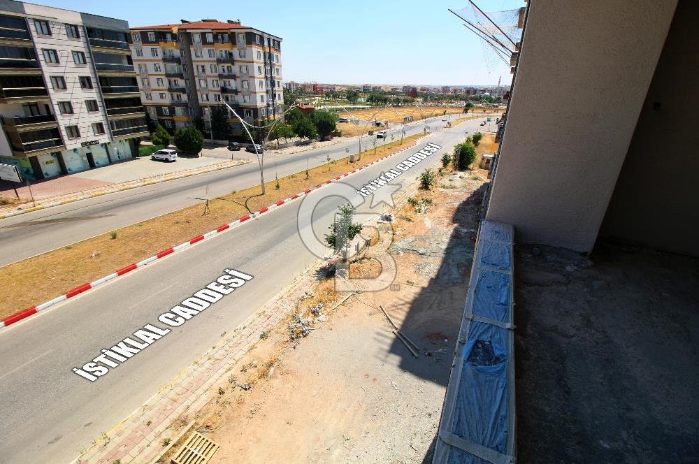 CB OPİA'DAN İSTİKLAL CAD.CEPHE '' LÜKS DONANIMLI GENİŞ 3+1 ''