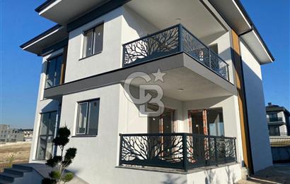 6 VİLLALIK SİTEDE SIFIR 4+1 ŞAHSİ KAPALI OTOPARKLI ÇİFT BALKONLU