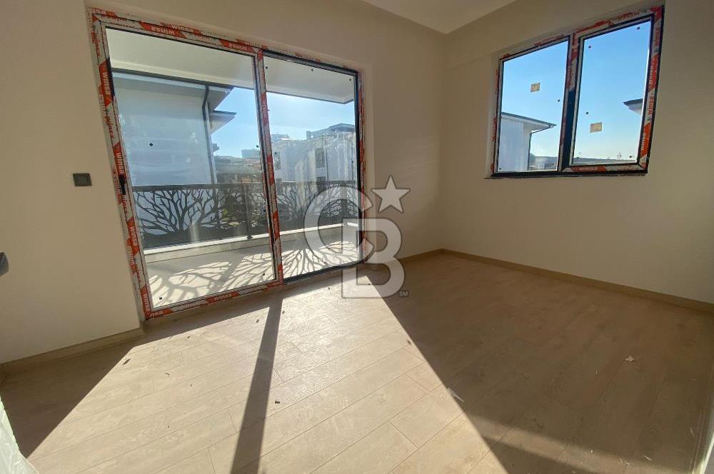 6 VİLLALIK SİTEDE SIFIR 4+1 ŞAHSİ KAPALI OTOPARKLI ÇİFT BALKONLU