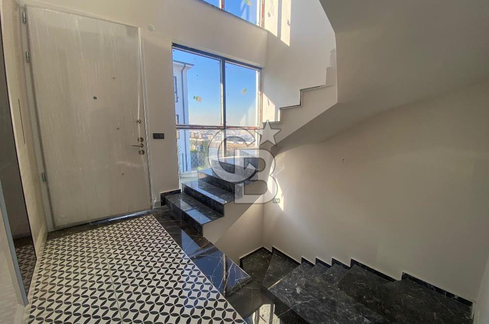 6 VİLLALIK SİTEDE SIFIR 4+1 ŞAHSİ KAPALI OTOPARKLI ÇİFT BALKONLU