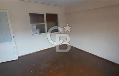 BAYRAKLI FUAT EDİP BAKSİ MAH. 2+1 ZEMİN ÜSTÜ 1.KAT KLASİK DAİRE