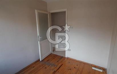 BAYRAKLI FUAT EDİP BAKSİ MAH. 2+1 ZEMİN ÜSTÜ 1.KAT KLASİK DAİRE