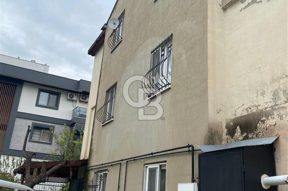 EVONA'DAN GÜZELYURT MAHALLESİ AZINÇER SİTESİ 4+1 SATILIK VİLLA