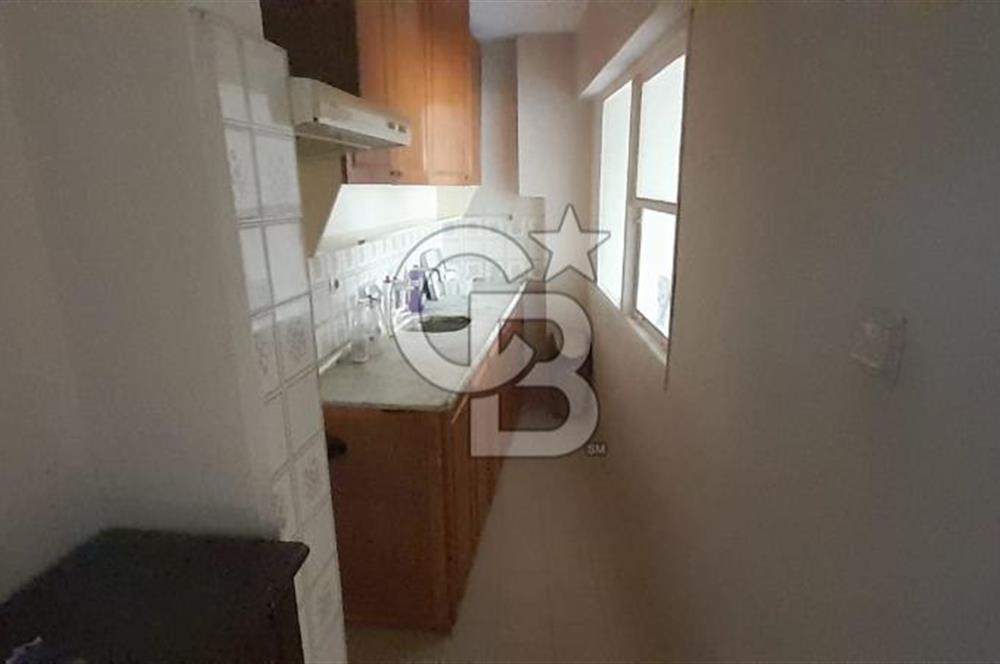 BAYRAKLI FUAT EDİP BAKSİ MAH. 2+1 ZEMİN ÜSTÜ 1.KAT KLASİK DAİRE