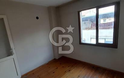 BAYRAKLI FUAT EDİP BAKSİ MAH. 2+1 ZEMİN ÜSTÜ 1.KAT KLASİK DAİRE