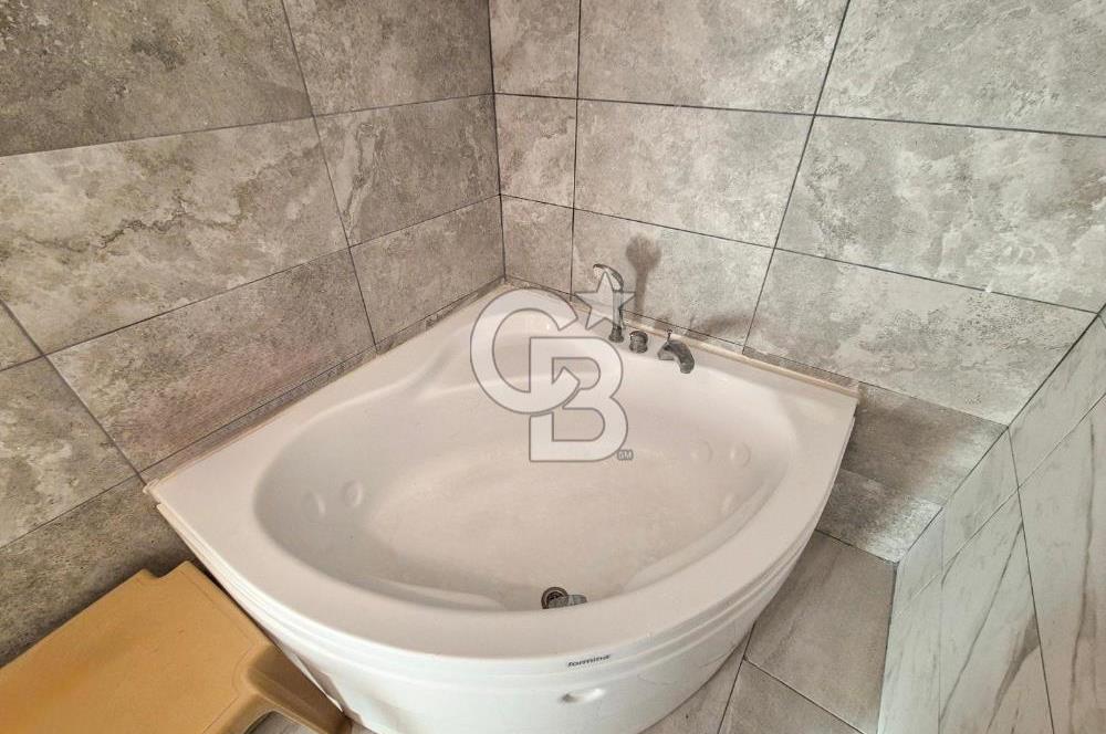 Seferihisar Camikebir Mahallesinde Satılık En Geniş Dubleks Daire