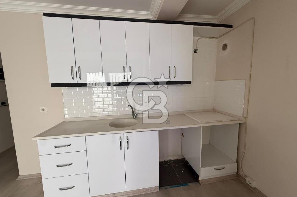 CB YALI'DAN BORNOVA KIZILAY'DA 1+1 GENİŞ BAHÇELİ SATILIK DAİRE