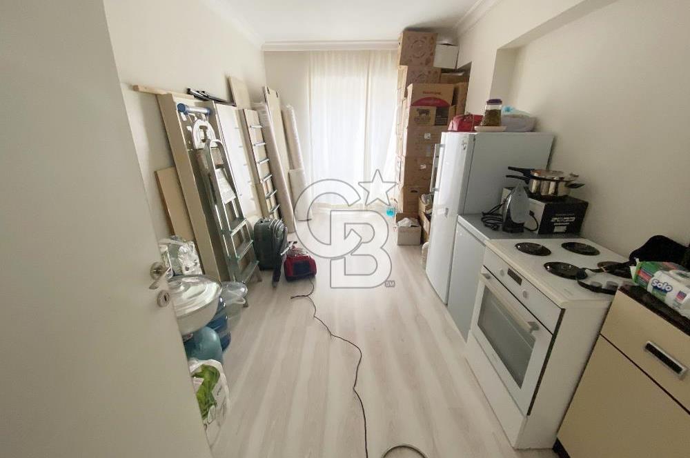 CADDE ÜZERİ/ASANSÖRLÜ/3+1/GENİŞ/KULLANIŞLI/ALICISINI BEKLİYOR !!