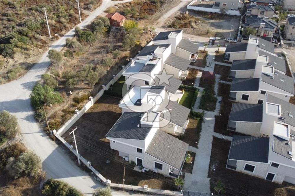 EVONA GAYRİMENKULDEN GENİŞ SATILIK FIRSAT 4+1 VİLLA