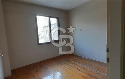 BAYRAKLI FUAT EDİP BAKSİ MAH. 2+1 ZEMİN ÜSTÜ 1.KAT KLASİK DAİRE