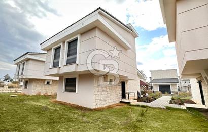 EVONA GAYRİMENKULDEN GENİŞ SATILIK FIRSAT 4+1 VİLLA