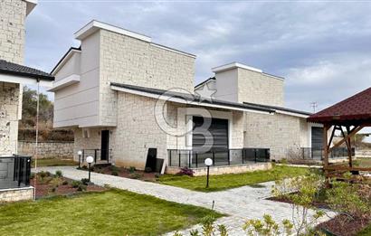 EVONA GAYRİMENKULDEN GENİŞ SATILIK FIRSAT 4+1 VİLLA