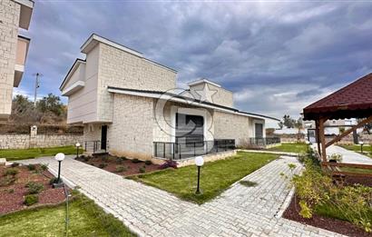 EVONA GAYRİMENKULDEN GENİŞ SATILIK FIRSAT 4+1 VİLLA