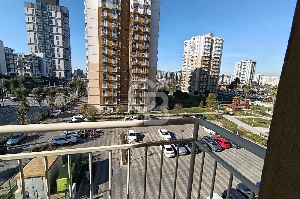 Emlak Konut Mavişehir Evlerinde Satılık 3+1 Daire 