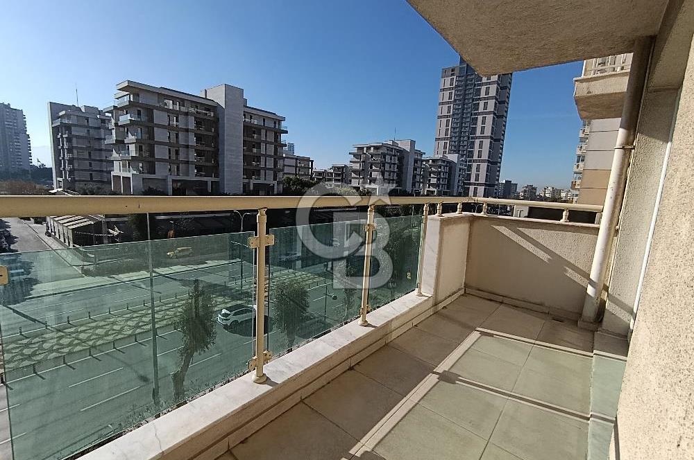 Emlak Konut Mavişehir Evlerinde Satılık 3+1 Daire 