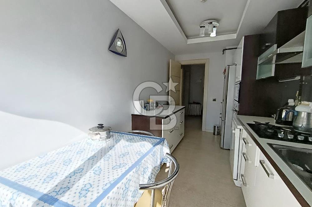 Emlak Konut Mavişehir Evlerinde Satılık 3+1 Daire 