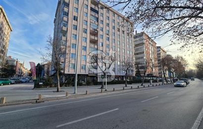 COLDWELL BANKER'DAN ŞEHİR MERKEZİNDE KİRALIK 3+1 DAİRE