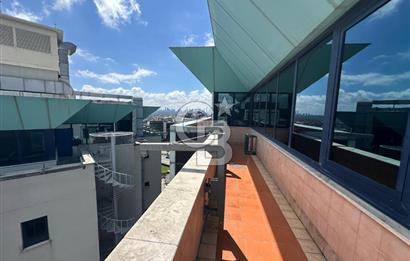 KAVACIK MERKEZDE SATILIK EŞSİZ 800 m2 PLAZA KATI