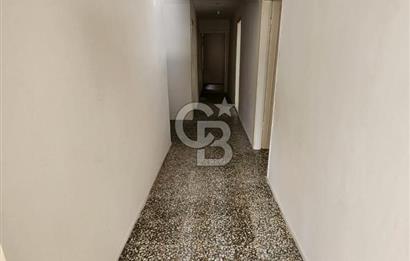 MENEMEN ÇARŞI MERMERLİ MAHALLESİNDE SATILIK ARA KAT 2+1 DAİRE