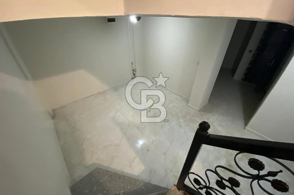 EVONA GAYRİMENKULDEN GÜLBAHÇE'de SATILIK 5+2 HAVUZLU VİLLA