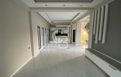 EVONA GAYRİMENKULDEN GÜLBAHÇE'de SATILIK 5+2 HAVUZLU VİLLA