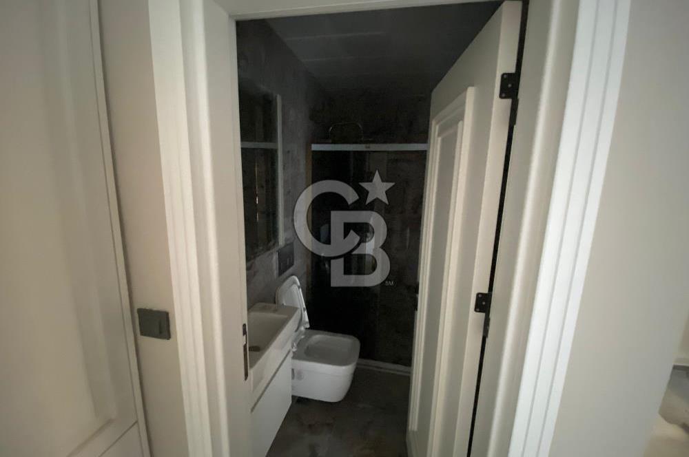 EVONA GAYRİMENKULDEN GÜLBAHÇE'de SATILIK 5+2 HAVUZLU VİLLA