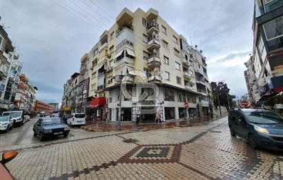 MENEMEN ÇARŞI MERMERLİ MAHALLESİNDE SATILIK ARA KAT 2+1 DAİRE