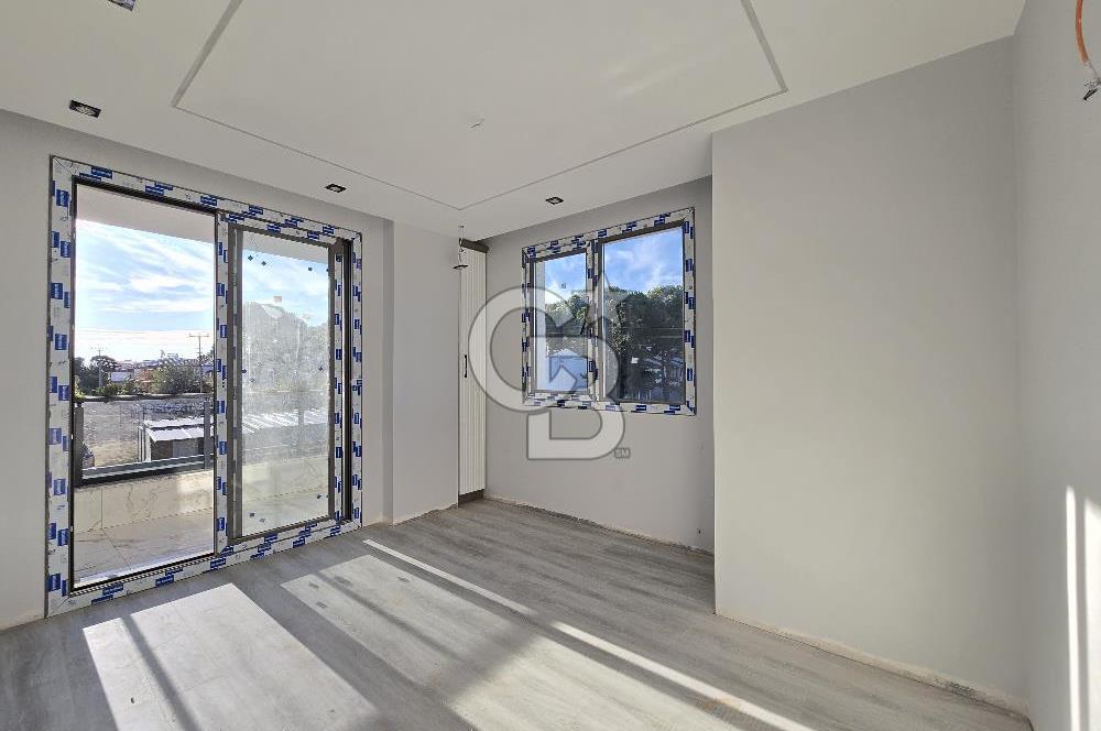 Ayvalık Altınova'da Satılık 3+1 Villa 