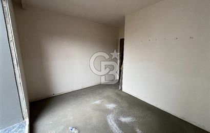 Sultanbeyli Merkezde Satılık 2+1 Daire | Açık Otoparklı