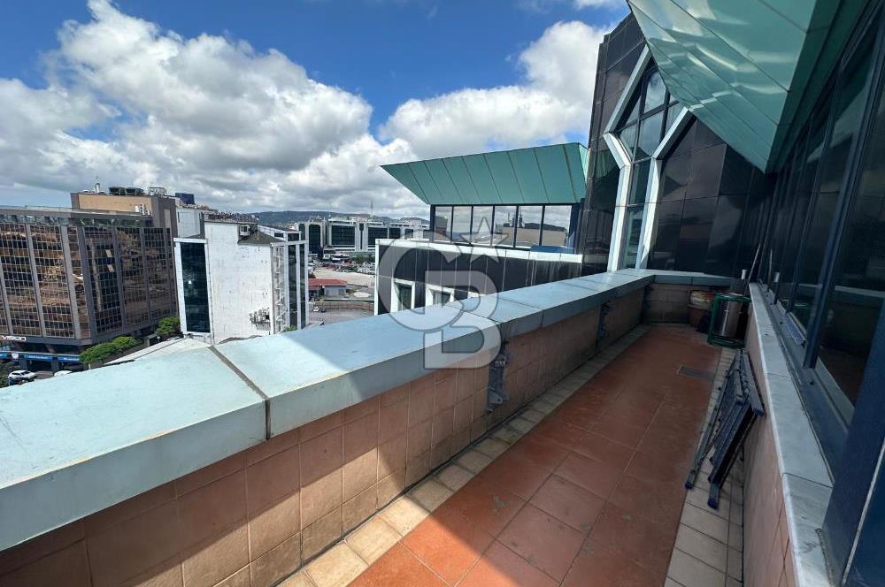 KAVACIK MERKEZDE SATILIK EŞSİZ 800 m2 PLAZA KATI