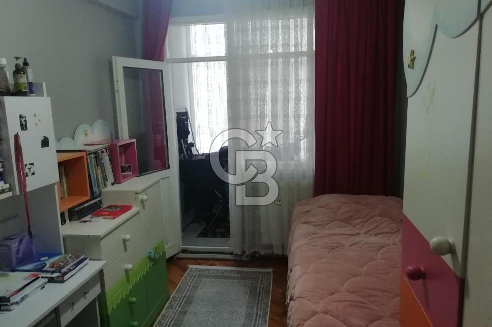 ŞİŞLİ KURTULUŞ SONDURAK ARAKAT BALKON BAKIMLI 2+1 SATILIK DAİRE