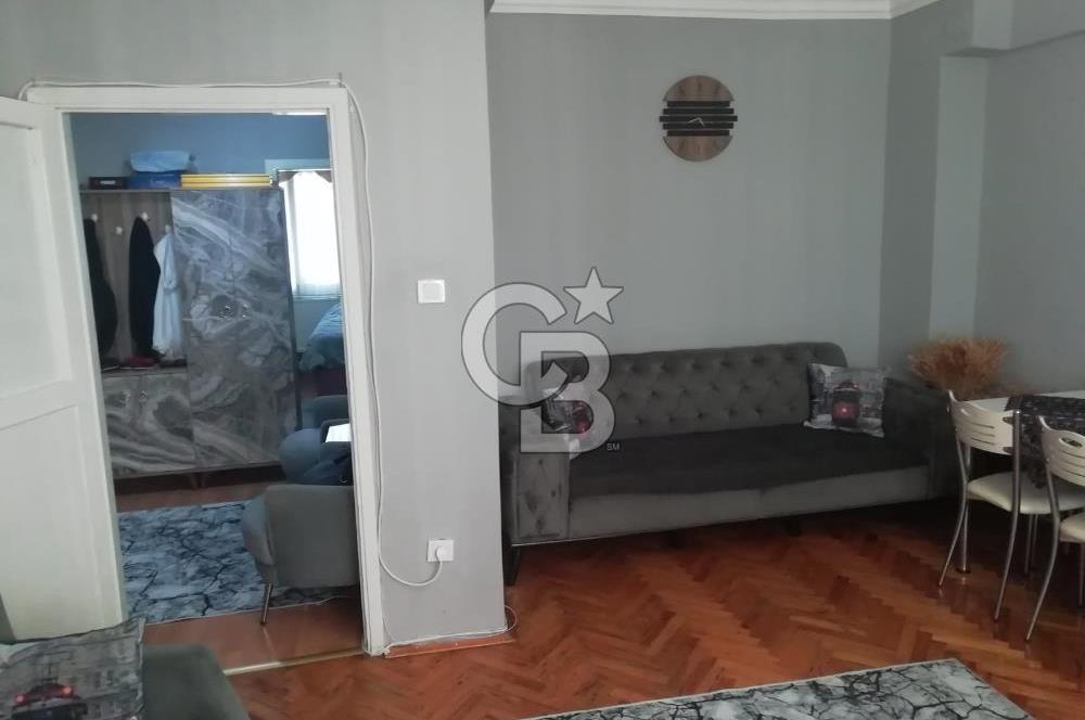 ŞİŞLİ KURTULUŞ SONDURAK ARAKAT BALKON BAKIMLI 2+1 SATILIK DAİRE