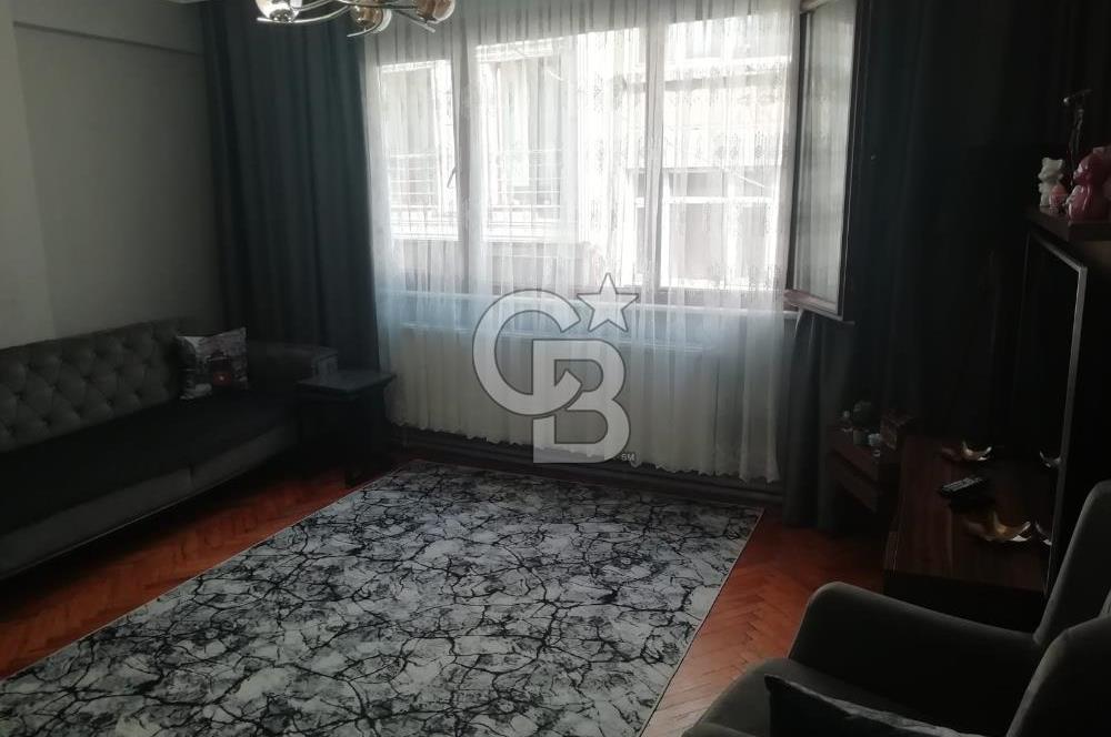 ŞİŞLİ KURTULUŞ SONDURAK ARAKAT BALKON BAKIMLI 2+1 SATILIK DAİRE