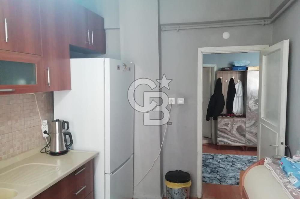 ŞİŞLİ KURTULUŞ SONDURAK ARAKAT BALKON BAKIMLI 2+1 SATILIK DAİRE