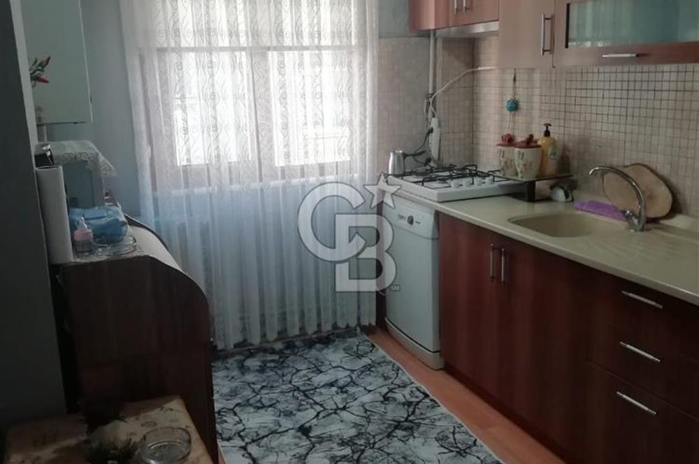 ŞİŞLİ KURTULUŞ SONDURAK ARAKAT BALKON BAKIMLI 2+1 SATILIK DAİRE