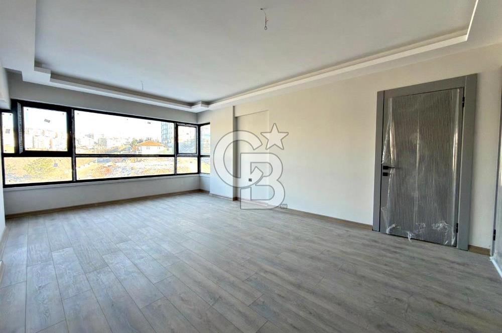 EGE MAHALLESİNDE YENİ LÜKS SİTE İÇERİSİNDE 3+1 CAM BALKONLU