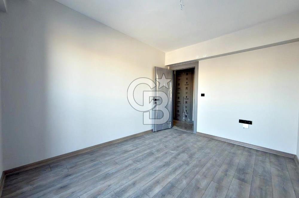 EGE MAHALLESİNDE YENİ LÜKS SİTE İÇERİSİNDE 3+1 CAM BALKONLU