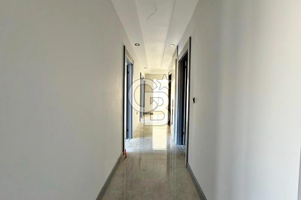 EGE MAHALLESİNDE YENİ LÜKS SİTE İÇERİSİNDE 3+1 CAM BALKONLU