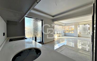 EGE MAHALLESİNDE YENİ LÜKS SİTE İÇERİSİNDE 3+1 CAM BALKONLU