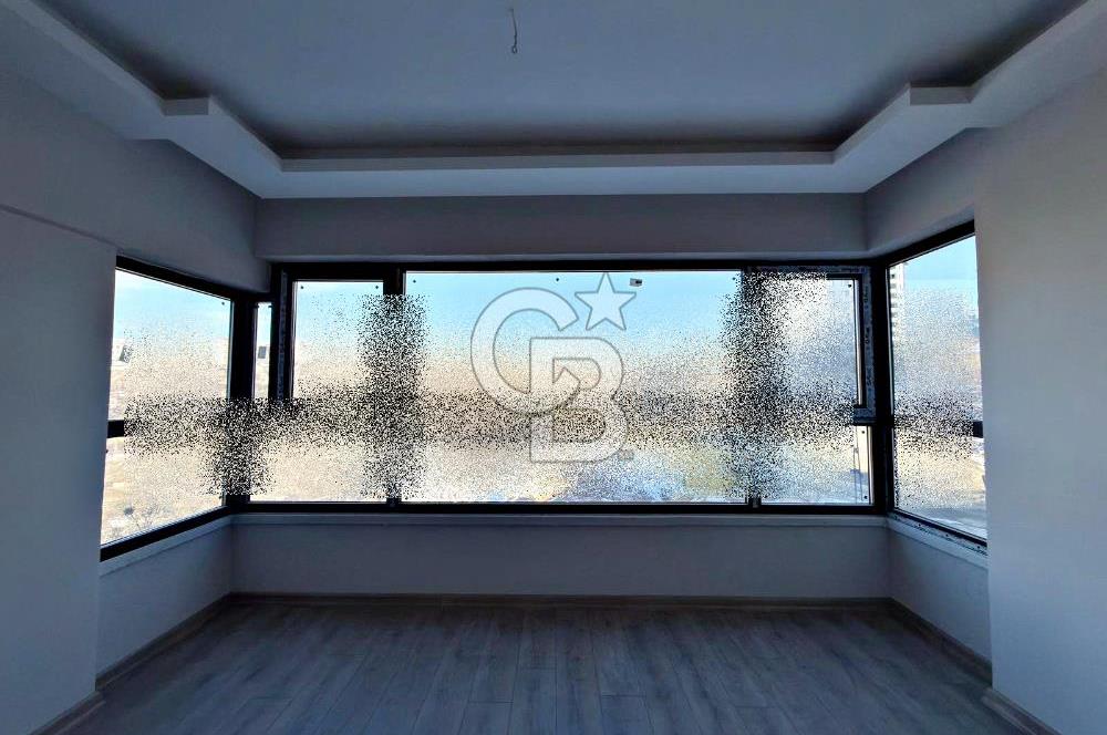 EGE MAHALLESİNDE YENİ LÜKS SİTE İÇERİSİNDE 3+1 CAM BALKONLU