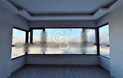 EGE MAHALLESİNDE YENİ LÜKS SİTE İÇERİSİNDE 3+1 CAM BALKONLU