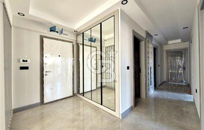 EGE MAHALLESİNDE YENİ LÜKS SİTE İÇERİSİNDE 3+1 CAM BALKONLU