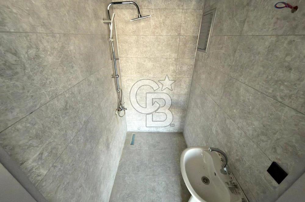 EGE MAHALLESİNDE YENİ LÜKS SİTE İÇERİSİNDE 3+1 CAM BALKONLU