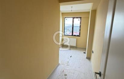 Kiralık 4+1 Lüks Çatı Dubleksi Sultanbeyli Battalgazi Mahallesi